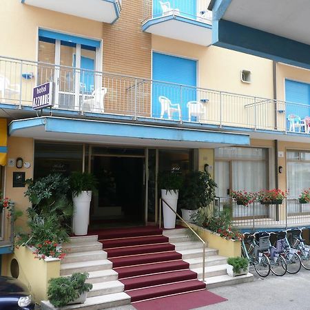 Hotel Azzorre Lido di Jesolo Dış mekan fotoğraf
