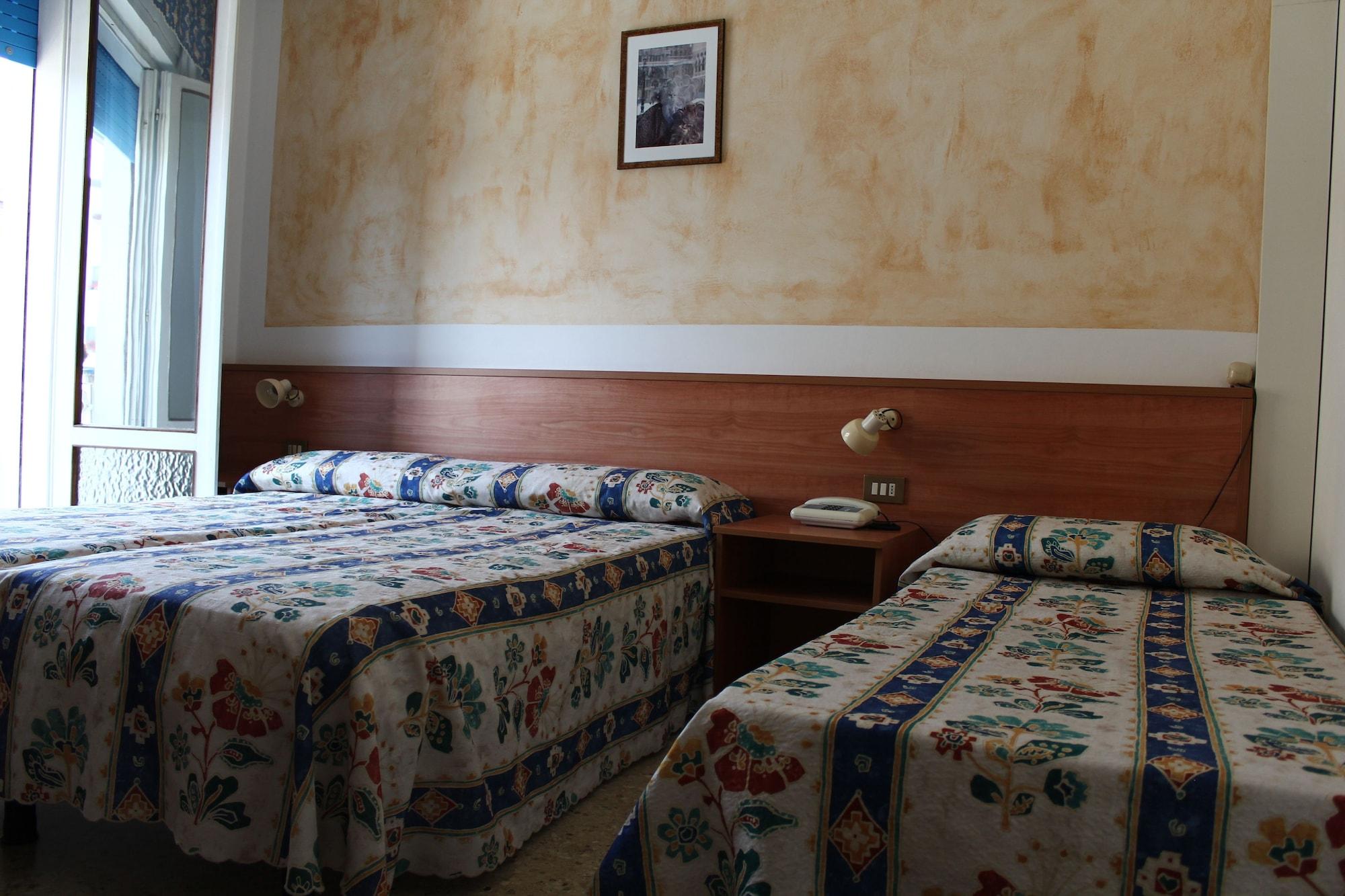 Hotel Azzorre Lido di Jesolo Dış mekan fotoğraf
